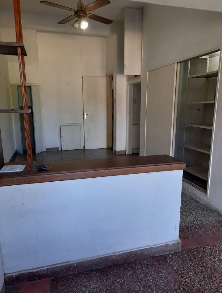 CASA CON PILETA
