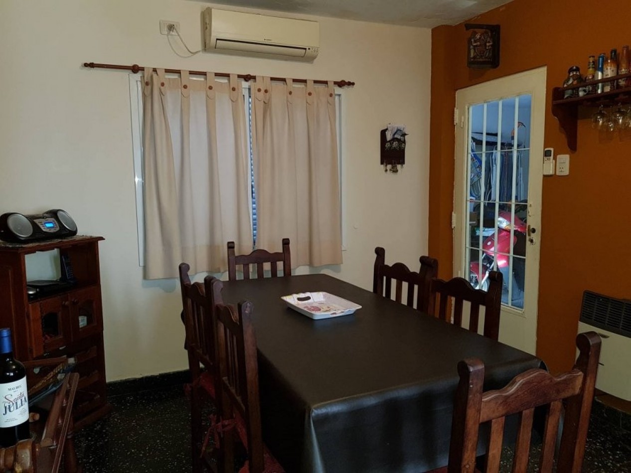 CASA EN CENTRO LOMAS
