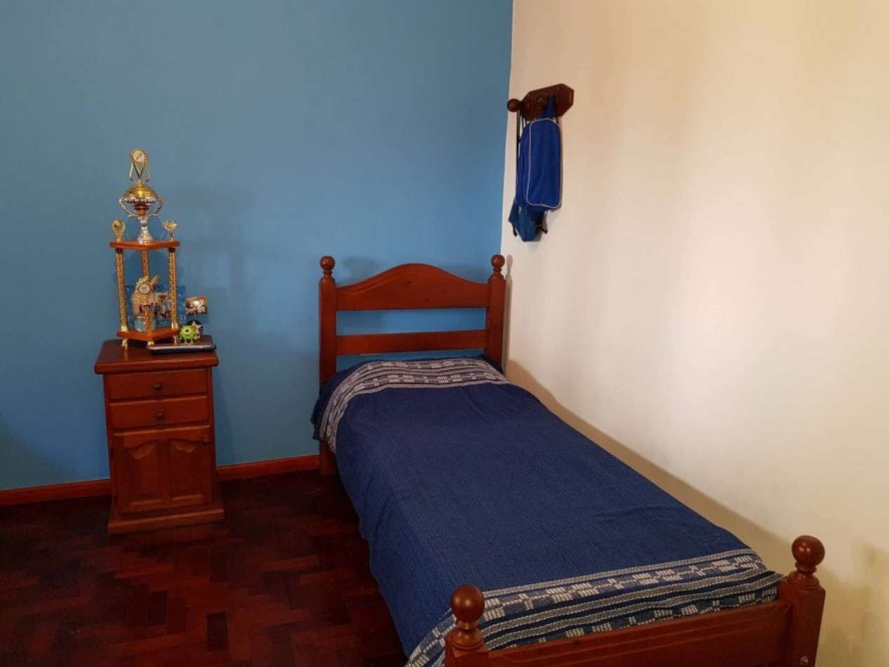 CASA EN CENTRO LOMAS