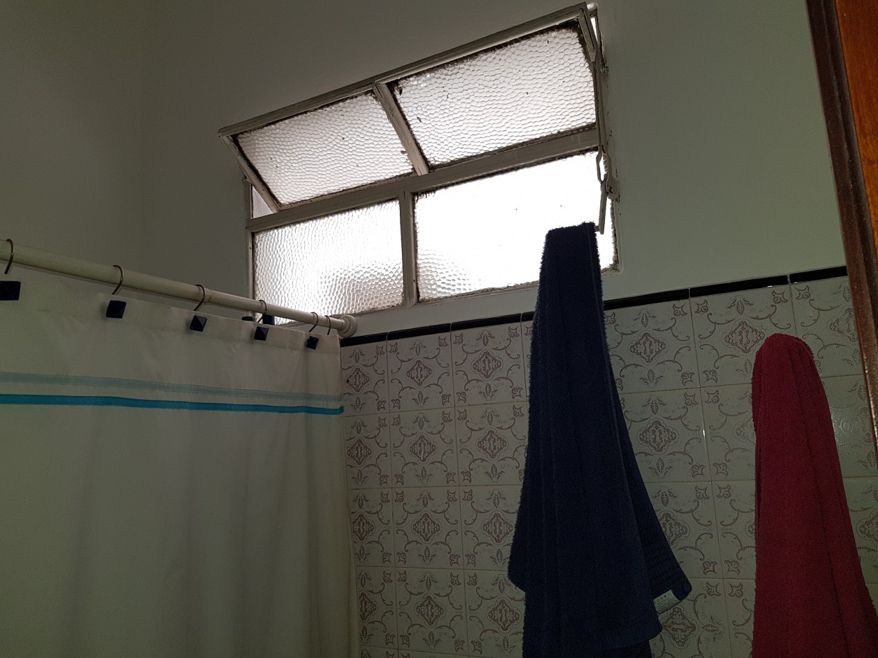 CASA EN CENTRO LOMAS