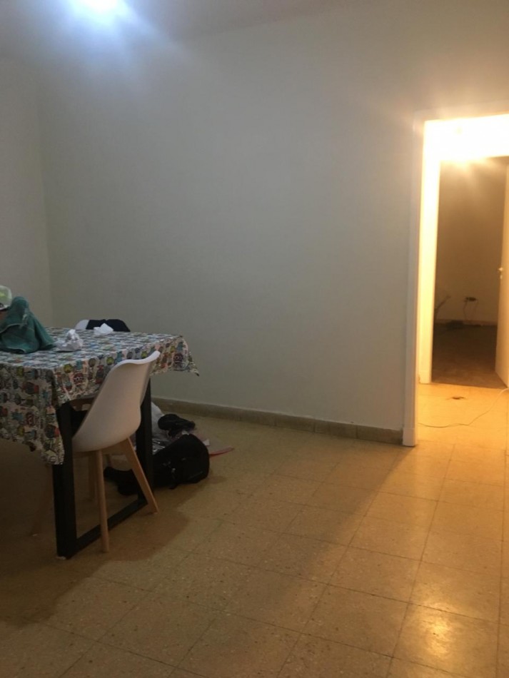 DEPTO 1° PISO CON TERRAZA