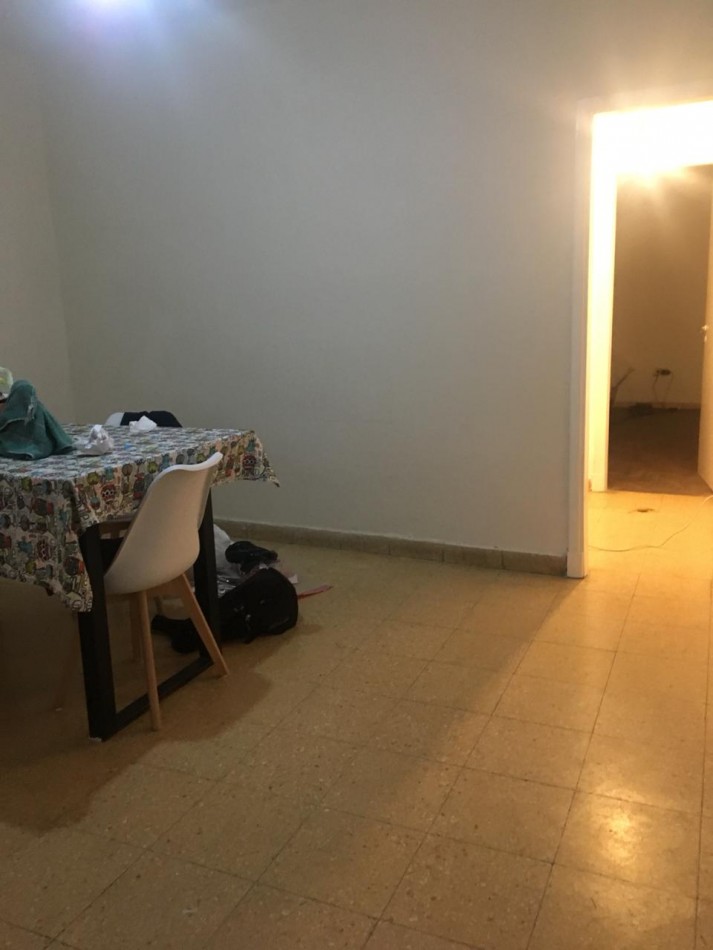 DEPTO 1° PISO CON TERRAZA