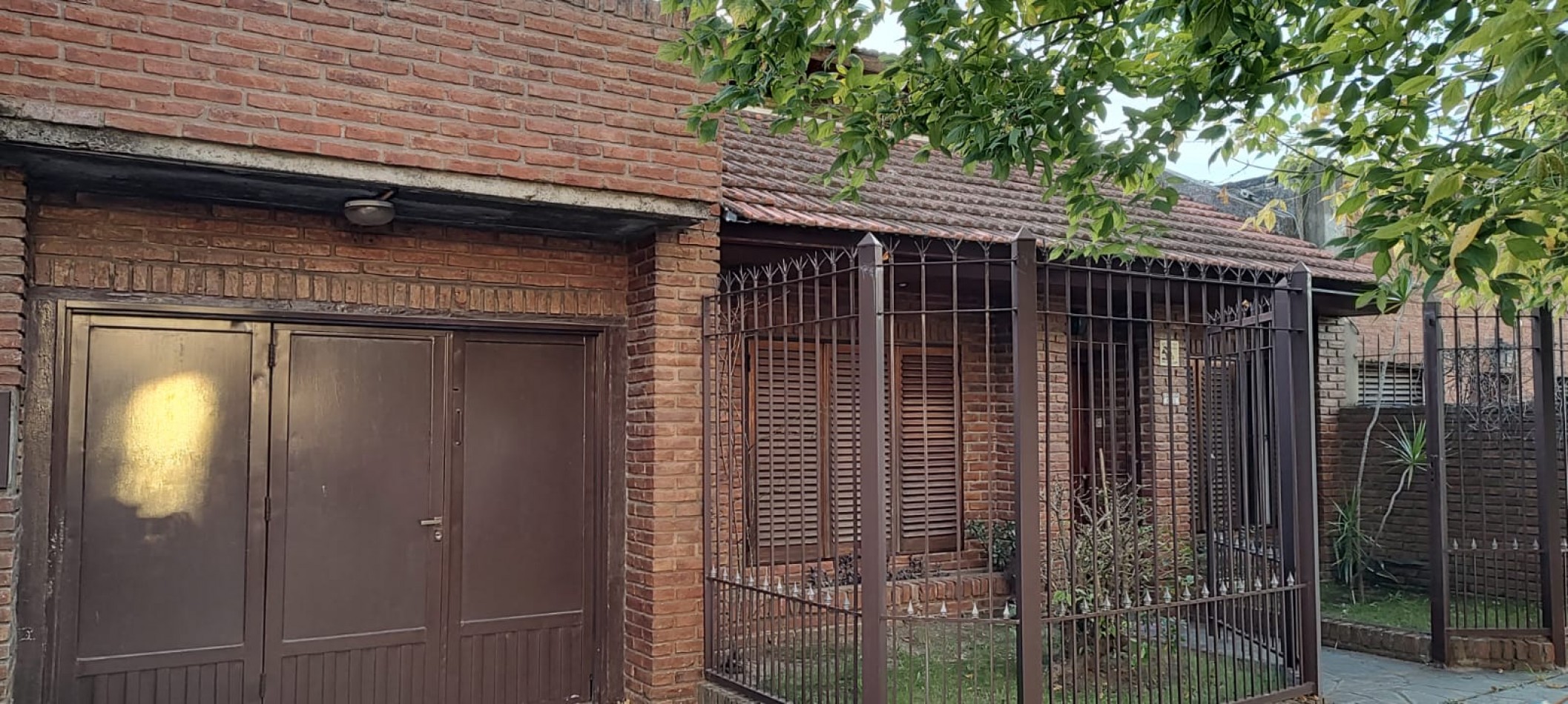 CHALET EN VENTA CON PILETA