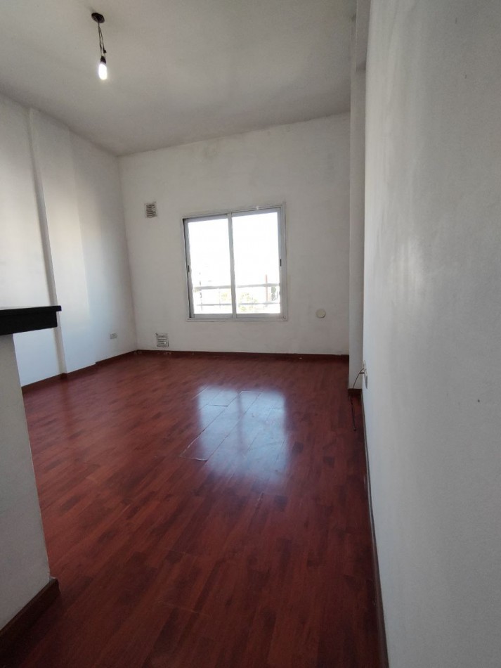 MONOAMBIENTE C COCHERA APTO PROFESIONAL