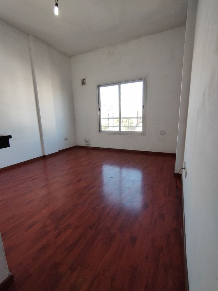 MONOAMBIENTE C COCHERA APTO PROFESIONAL