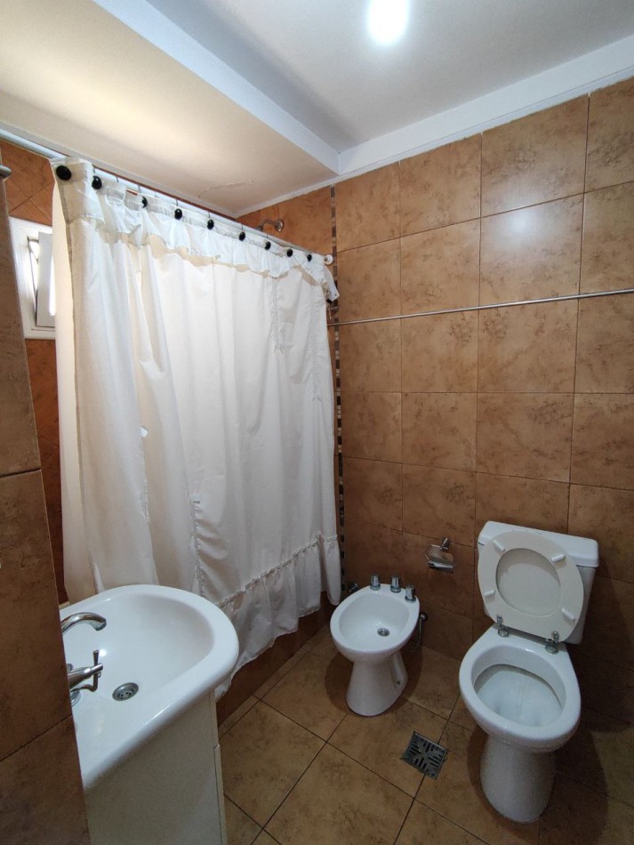 MONOAMBIENTE C COCHERA APTO PROFESIONAL