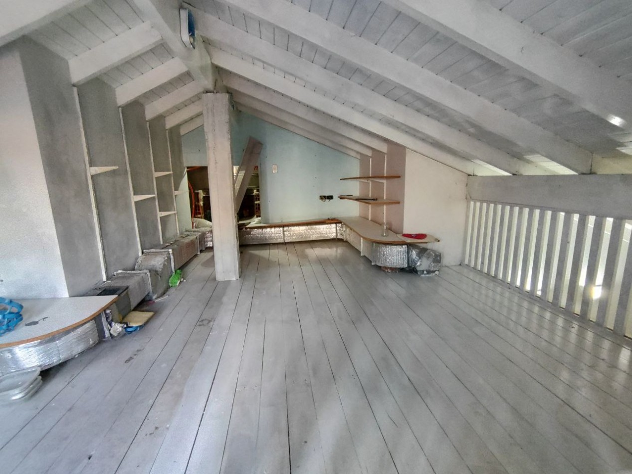 Casa Remodelada a Nueva con Gran Parque en Adrogue - Ubicacion Privilegiada