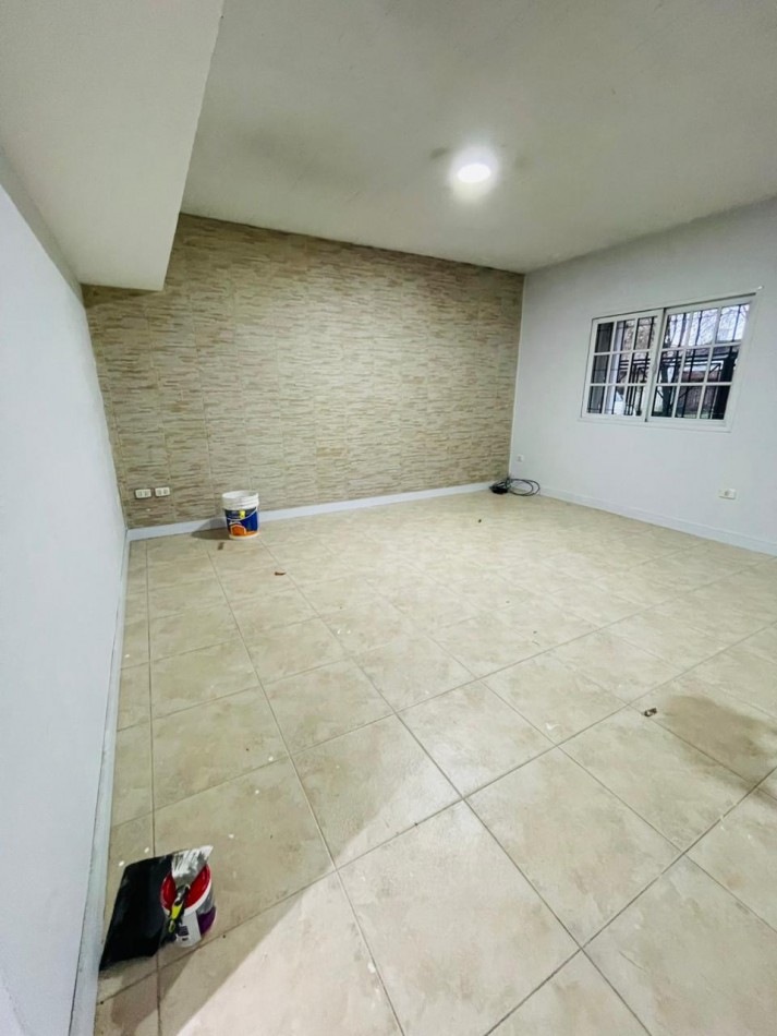 Casa Remodelada a Nueva con Gran Parque en Adrogue - Ubicacion Privilegiada