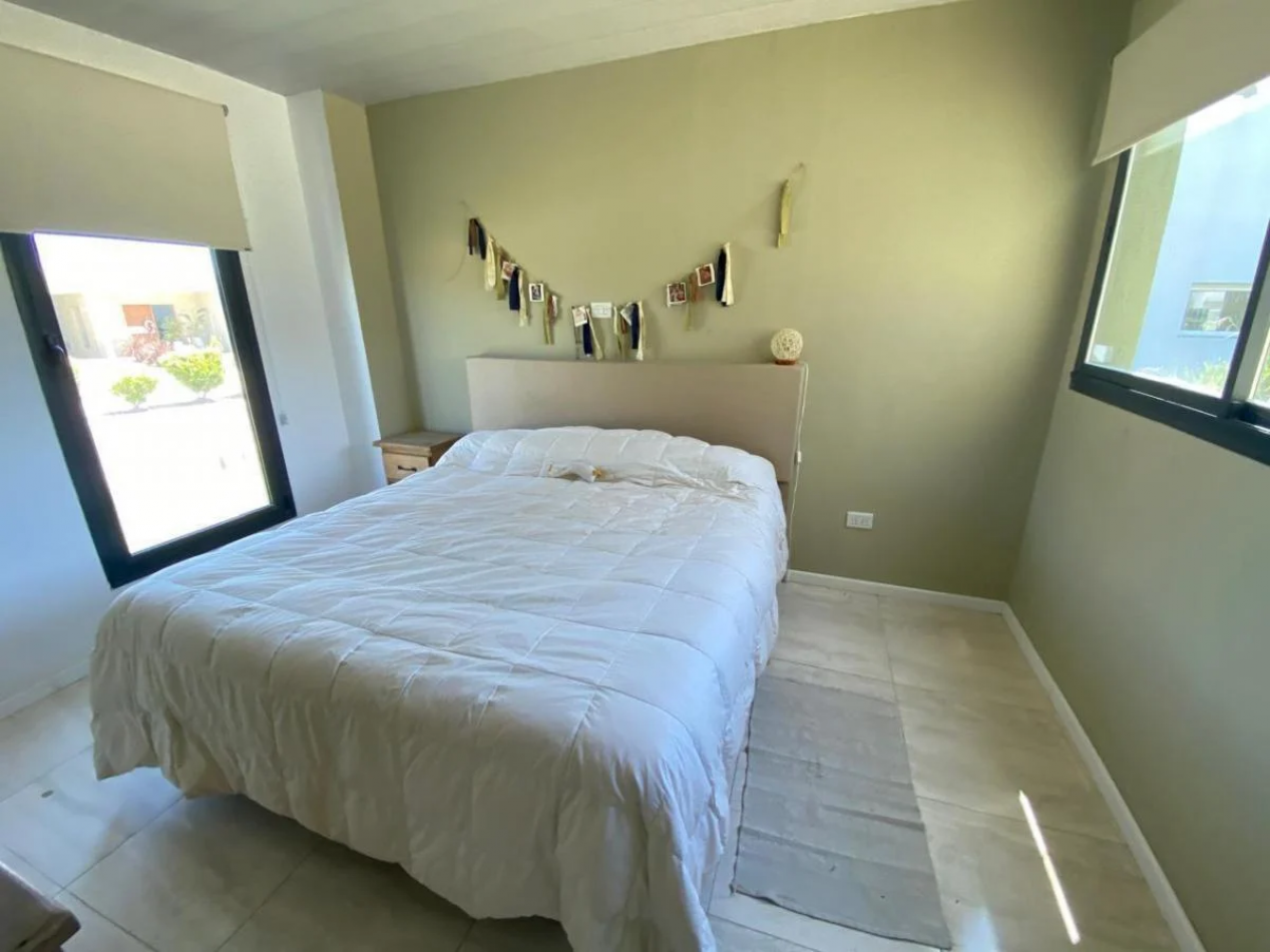 Moderna casa 4 dormitorios con pileta en Horizontes al Sur - Lista para mudarse