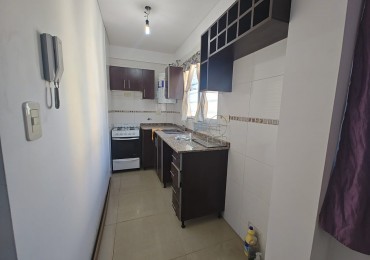 Dpto con cochera en venta