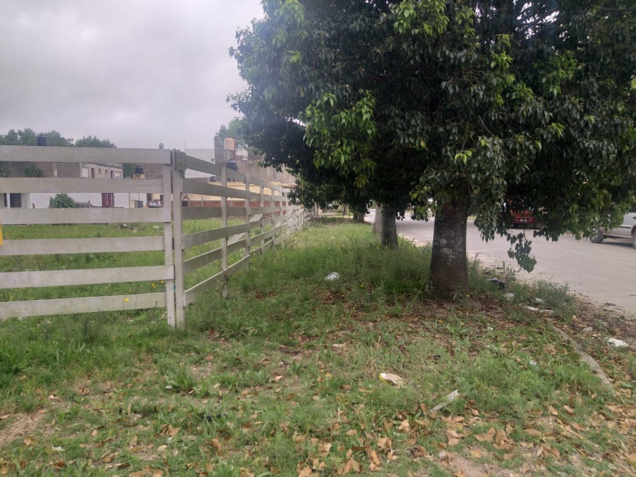 Lote esquina c/planos aprobados en Zona Norte