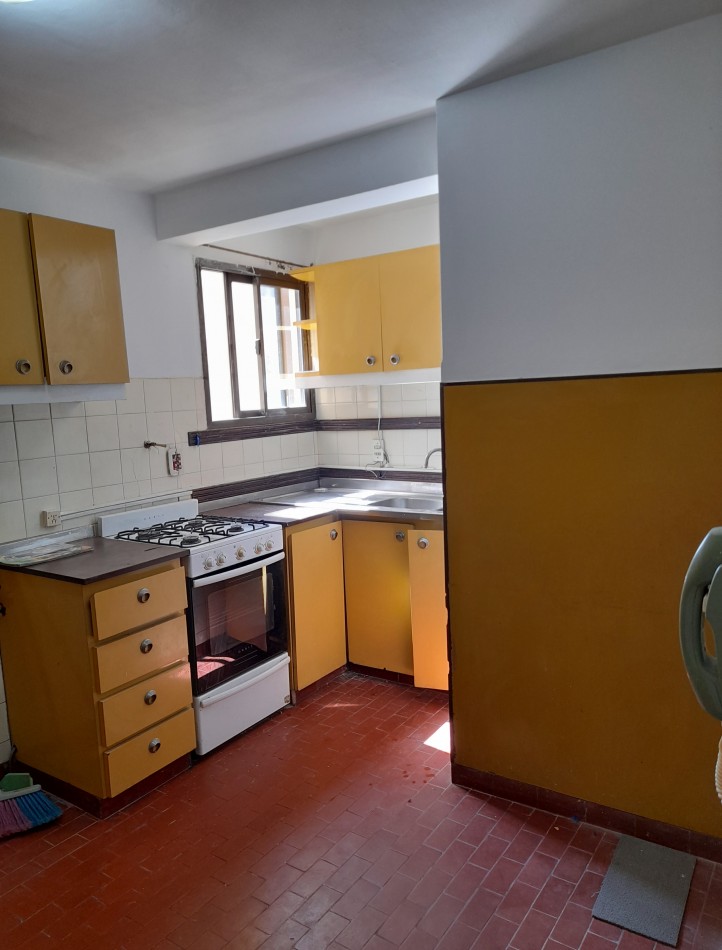 ALQUILER - Departamento 3 Ambientes