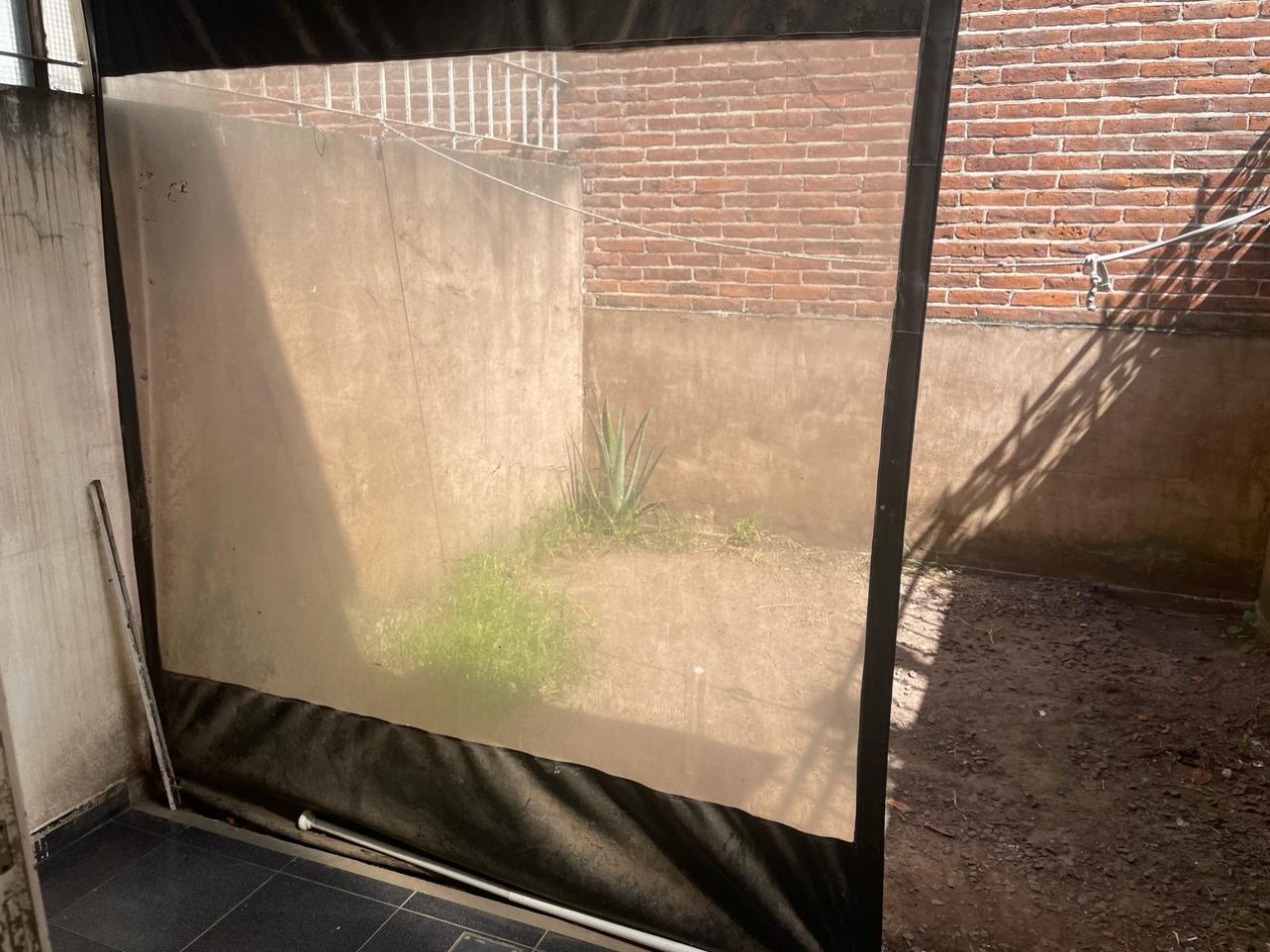 Triplex de 4 amb, con cochera y patio